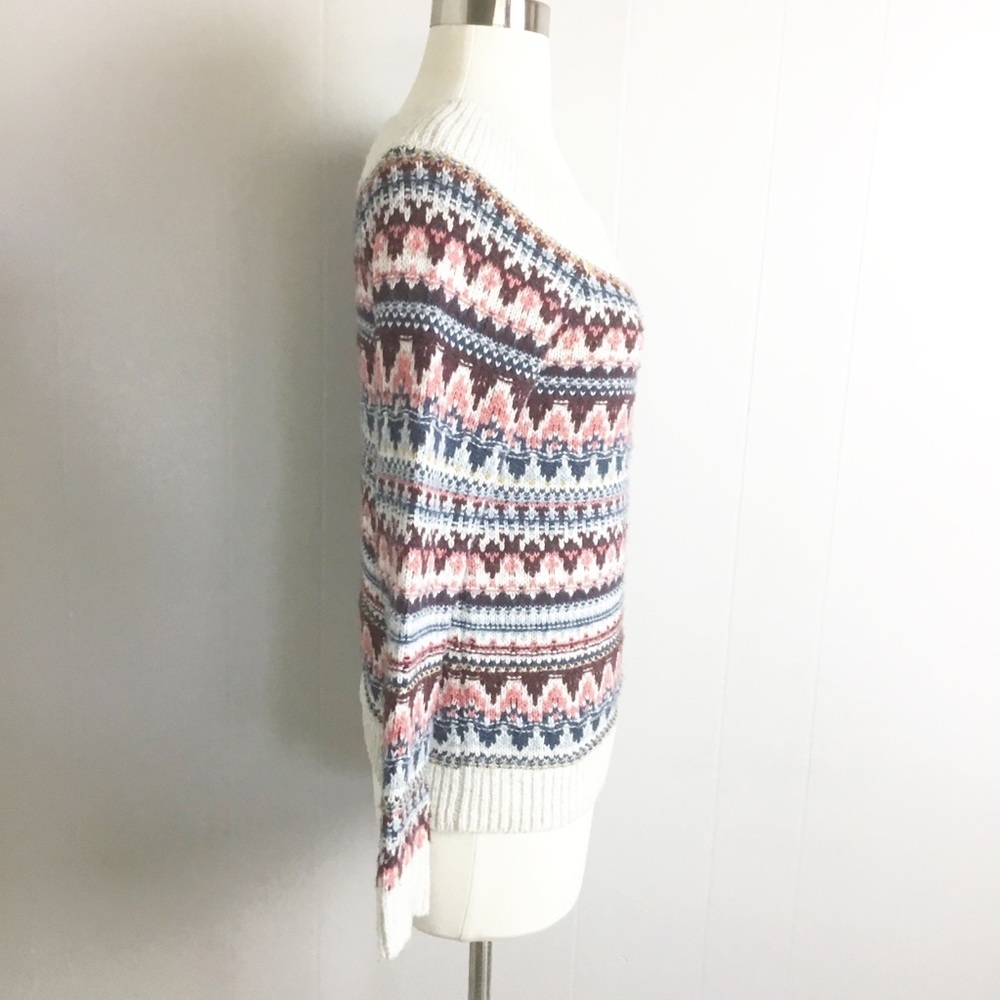 Abercrombie and Fitch Multicolor Off The Shoulder Sweater Size XS - Picture 2 of 4